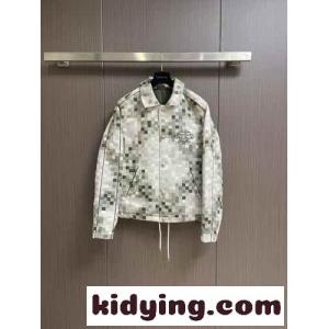 お洒落 グラフィックコーチ ブランド コピージャケット ルイ・ヴィトン ジャケット コピー メンズkid26Pja4ji