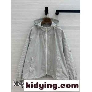 カジュアル ストライプ柄 マウンテンパーカー モンクレール コピー ジャケット コピー レディースkid26fGT9ni