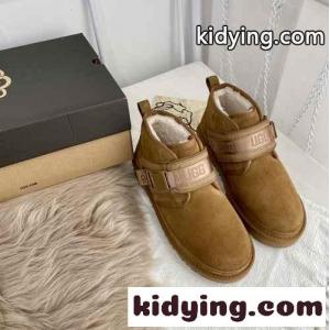 人気◆UGG Neumel Snapback ニューメル スナップバック ブーツ 偽物 ブラウンkid26j0faOv