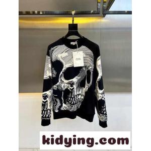 存在感たっぷり スカルプリント スウェットシャツ アレキサンダー・マックイーン Tシャツ コピーkid26GnST1z