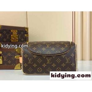 多機能＆大容量❤トイレタリー・バッグ ルイ・ヴィトン バッグ スーパーコピー M11510kid269nO9Pf