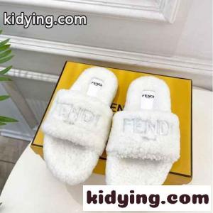 フェンディ スーパーコピー サンダル コピー もこもこ お洒落 秋冬サンダル ホワイトkid26PHXbCC