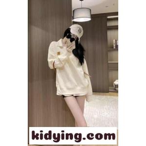 ロエベ コピーパーカースーパーコピー トップス 純綿 厚い 柔らかい シンプル 秋服 ホワイトkid26Ciieum