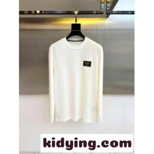ベーシック 合わせやすい クルーネック 長袖Tシャツ フェンディ ブランド コピー Tシャツ コピー ホワイトkid26KHD0vu