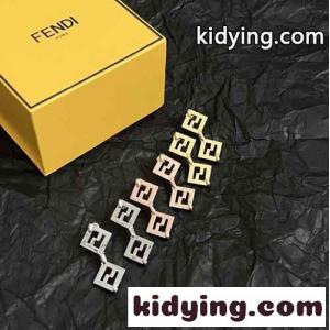 洗練された 合わせやすい フェンディ スーパーコピー イヤリング コピー ピアスkid26D8Ln4b