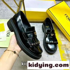 フェンディ スーパーコピー フィーロ レザー ローファー スーパーコピー ブラックkid26eSTjGr