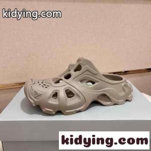 balenciaga スーパーコピー HD カットアウト ミュール バレンシアガ スーパーコピー サンダル スーパーコピー カーキkid26zWrm8f