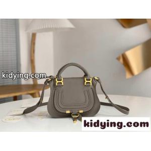 クロエ バッグ スーパーコピー MARCIE グレインレザー ミニバッグ グレーkid26DKTn8D