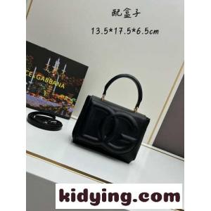 DGロゴ ショルダーバッグ ドルチェ&ガッバーナ コピーブランド バッグ スーパーコピー ブラックkid26amqW9v