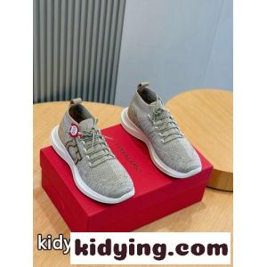 カジュアル 軽量 サルヴァトーレ・フェラガモ スニーカー 偽物 メンズシューズ グレーkid26uii0Hf