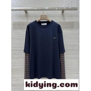 お洒落 カジュアル レイヤード風 長袖Tシャツ ミュウミュウ コピー Tシャツ コピーkid26Kb0zmi