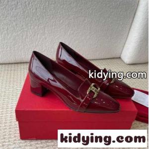エレガント パテントレザー パンプス サルヴァトーレ・フェラガモ パンプス コピー ワインkid26ziCGrq
