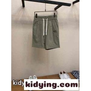 定番 カジュアル プラダ ブランド コピー パンツ コピー メンズ ショートパンツ グリーンkid26WD41Lv