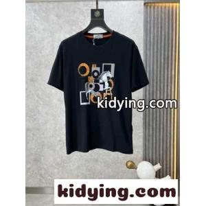 お洒落 プリント エルメス ブランド コピー Tシャツ コピー クルーネック 半袖Tシャツ ブラックkid26i0ne0b