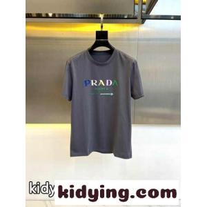 カジュアル ロゴ入り クルーネック プラダ コピー Tシャツ コピー 半袖Tシャツ グレーkid26vqiKna