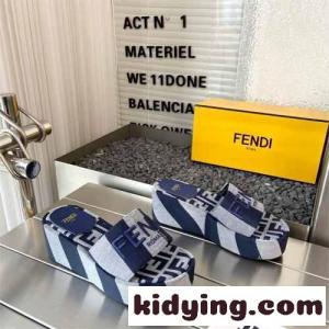 フェンディ コピー サンシャイン フラットフォームスライドサンダル スーパーコピー ネイビーkid26HfGXre