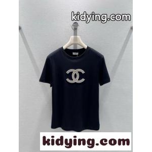 シンプル ロゴ 半袖Tシャツ シャネル コピー Tシャツ コピー ブラックkid26v4jWbq