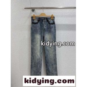 カジュアル レザーディテール付き デニムパンツ ミュウミュウ スーパーコピー ジーンズ コピーkid26LrCmKD