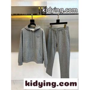 フーディー＆スウェットパンツ 上下セット プラダ コピーブランド セットアップ 偽物 グレーkid26WzKfKz