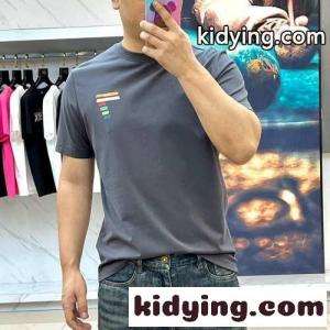 シンプル ロゴ クルーネック アルマーニ コピー Tシャツ 偽物 半袖Tシャツ グレーkid26jiO1jm
