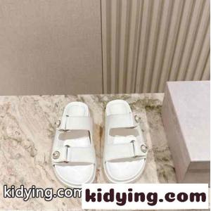 パール付き フェイエンス サンダル ジミーチュウ コピー スーパーコピー ホワイトkid26P5r49n