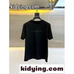 アルマーニ コピー Tシャツ 偽物 シンプル ロゴ クルーネック 半袖Tシャツ ブラックkid26P5PXvi