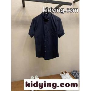 上品 シンプル ショートスリーブシャツ バーバリー コピーブランド シャツ 偽物 ブラックkid26yC0vau