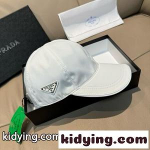大人気！シンプル 上品 ベースボールキャップ プラダ コピーブランド キャップ 偽物 ホワイトkid26fCKbuu