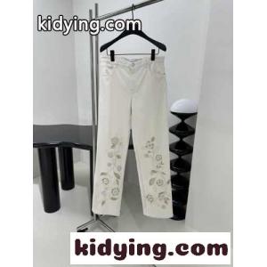 高級感 カメリア カットアウト シャネル ブランド コピー ジーンズ コピー レディース デニムパンツ ホワイトkid2615nWXn