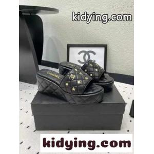 人気 カジュアル CCロゴ 厚底 ミュール シャネル コピー サンダル スーパーコピー ブラックkid26T5veGD