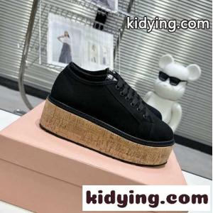 カジュアル 厚底 キャンバススニーカー ミュウミュウ スーパーコピー シューズ スーパーコピー ブラックkid26jaSH1v