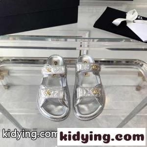 今季大人気～ダブルストラップサンダル シャネル ブランド コピー サンダル 偽物 シルバーkid264jaqim