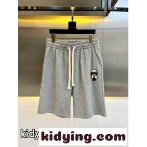カジュアル ロゴパッチ ショートパンツ フェンディ ブランド コピー パンツ コピー ライトグレーkid264baWbm