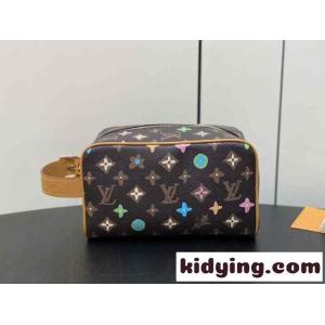 M47069 ロッカー ドップ･キット ルイヴィトン ブランド コピー バッグ スーパーコピー クラッチバッグkid26yimaim
