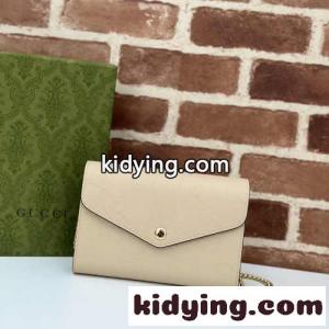 GG チェーンレザーウォレット グッチ コピー バッグ スーパーコピー 781555 ベージュkid26XLj8vm