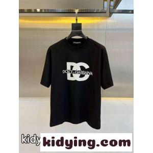 大人気 ロゴプリント クルーネック ドルチェ&ガッバーナ コピー 半袖Tシャツ コピー ブラックkid26O9XDSj
