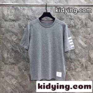 定番 合わせやすい トムブラウン ブランド コピー 半袖Tシャツ コピー クルーネック グレーkid26CmeaWz