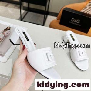 ミュール カーフスキン DG MILLENIALSロゴ ドルチェ&ガッバーナ ブランド コピー サンダル コピー ホワイトkid26fy85re