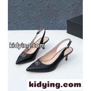 コーチ コピー パンプス コピー 上品 エレガント 5.5cm ジリアン スリングバックパンプス ブラックkid26GXHzSr