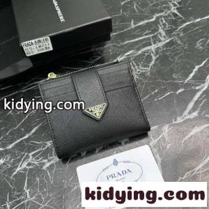 人気 小銭入れ付き トライアングルロゴ 二つ折り財布 プラダ コピー 財布 コピー ブラックkid26eGnaiC