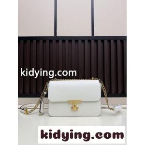 洗練された トッズ バッグ コピー T タイムレス レザー ショルダーバッグ ホワイトkid26jWv49r