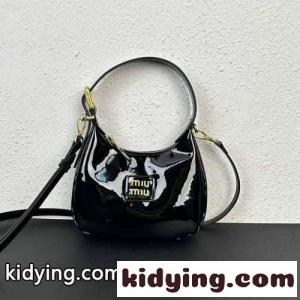 パテントレザー ホーボーバッグ ミュウミュウ コピー バッグ コピー レディース ブラックkid26zOzySz