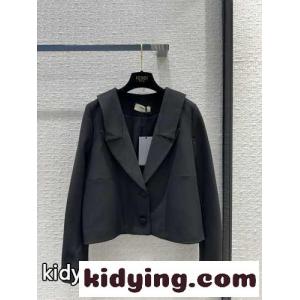 フェンディ コピーブランド ジャケット コピー レディース エレガント クロップド丈 ボレロkid26ySnOna