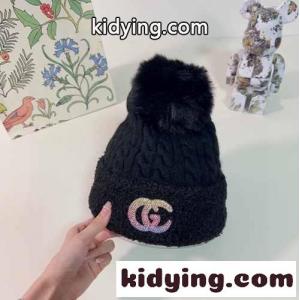 可愛い グッチ コピー 帽子 偽物 ポンポン ビーニー ニットキャップkid26qu4fKz
