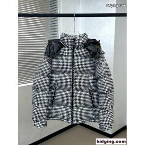 moncler コピー x FRGMT SOCOTRINEショートダウンジャケット モンクレール コピー ダウンジャケット スーパーコピーkid26zSHHXz