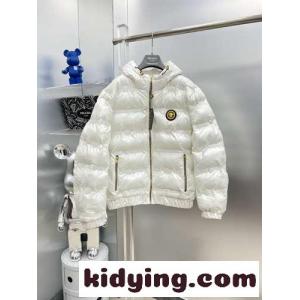 ヴェルサーチ コピーブランドェ ダウンジャケット コピー 中綿 おしゃれ カジュアル メドゥーサkid26jG19Hn