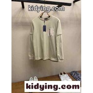 ナイロンポケット クルーネック 長袖Tシャツ プラダ コピー Tシャツ コピー アプリコットkid26GD41Hb