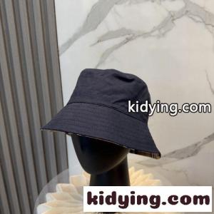 リバーシブル チェック柄 バケットハット バーバリー コピー キャップ 偽物 ネイビーkid26byGTfu