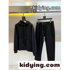 フーディー＆スウェットパンツ 上下セット プラダ ブランド コピー セットアップ 偽物 ブラックkid26nGbaKj