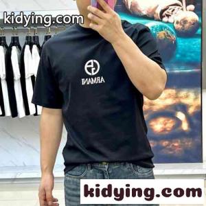 おしゃれ ロゴ クルーネック 半袖Tシャツ アルマーニ コピーブランド Tシャツ 偽物 ブラックkid26veKHba